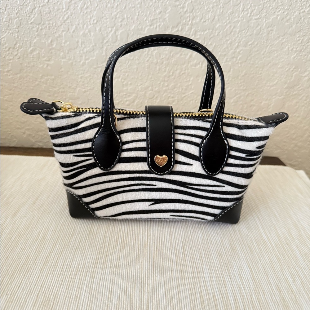 Stoney Clover Lane Stylish Zebra Print Pouchette 01 Crossbody